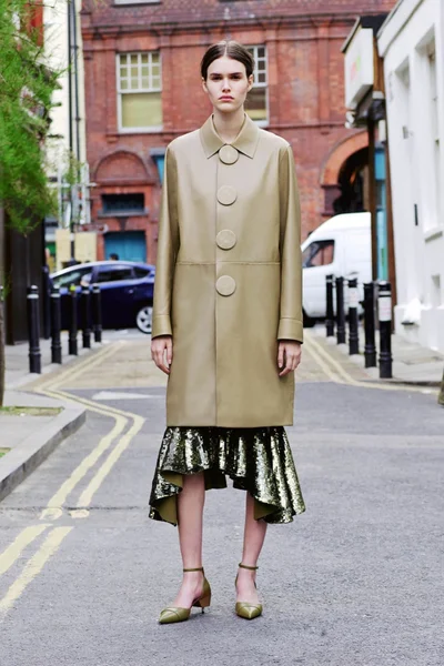 Look 7